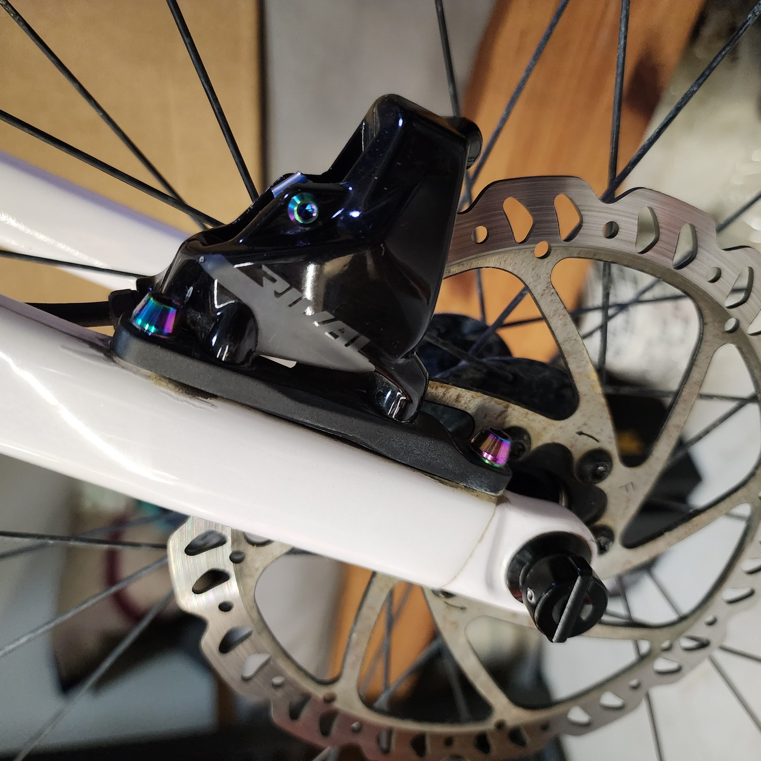 Universal-Fit Disc Brake Adapter | 140 & 160mm | Shimano & SRAM | Lightweight